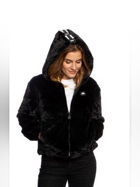 RARE! Kappa Halma Women’s Black Plush Hooded Faux For Teddy Jacket Size XS